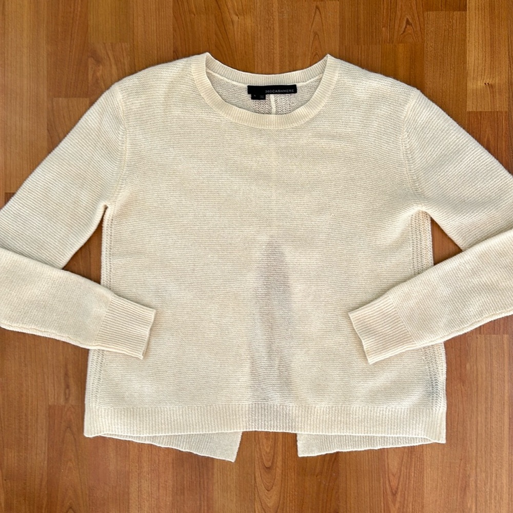 360 Cashmere 100% cashmere sweater, split open back. Softest sweater ever. NWOT